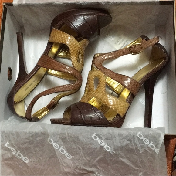 Shoes - Picture 2 of 8